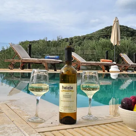 Larna Corfu *