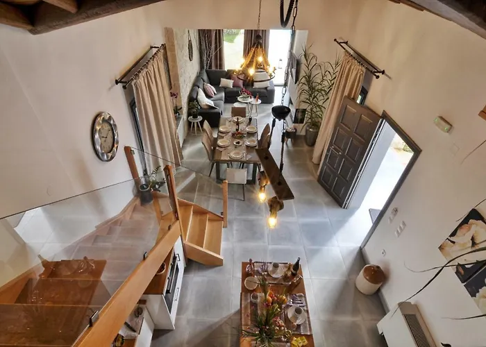 Larna Corfu Apartment